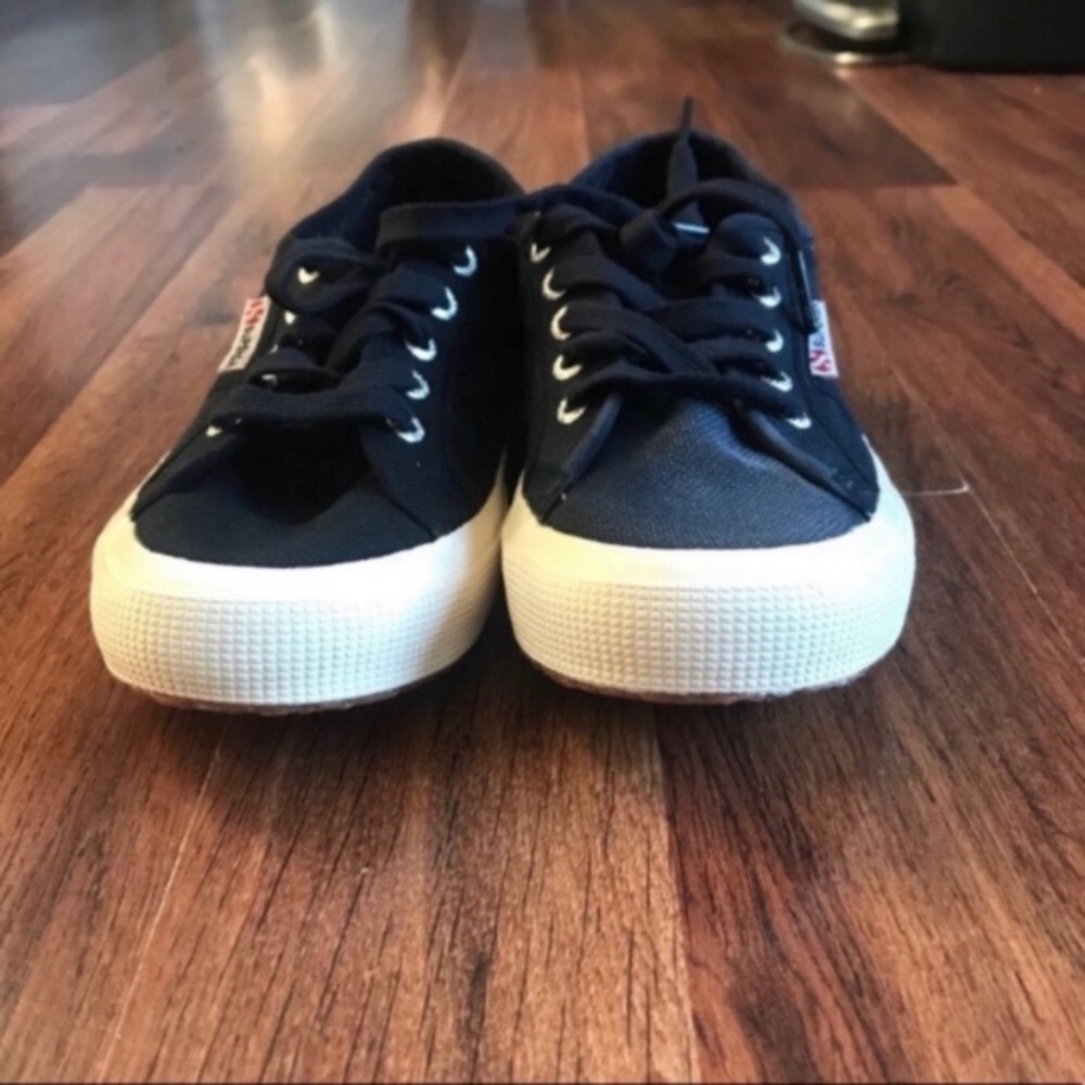 Superga classic contu canvas sneaker.